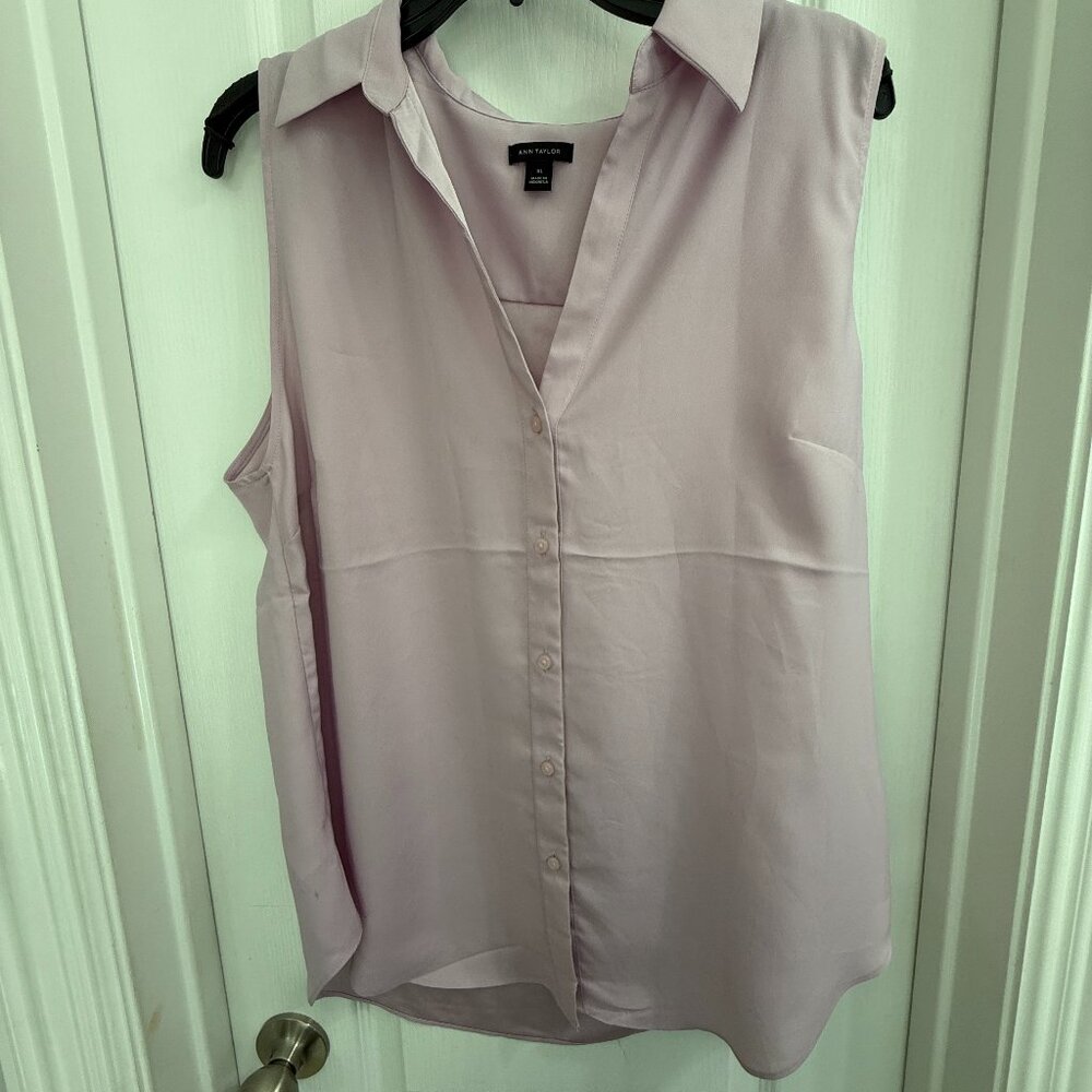 Ann Taylor button down sleeveless blouse